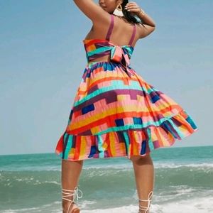 NEW Plus Size Tye-back bottom ruffled dress.